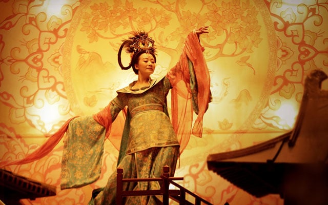 Tang Flourishing Period: the Age of Yang Guifei’s Heavy Red Makeup