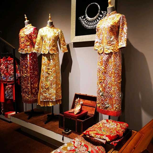 traditional chinese wedding dress long feng gua modern style newhanfu