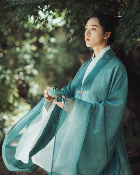 What is the Ming Dynasty Hanfu Clothing?